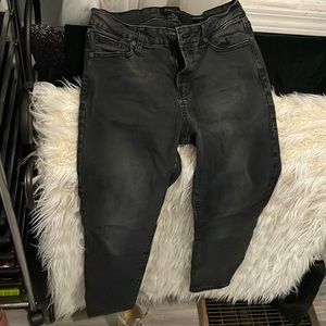 black kendall and kylie jeans